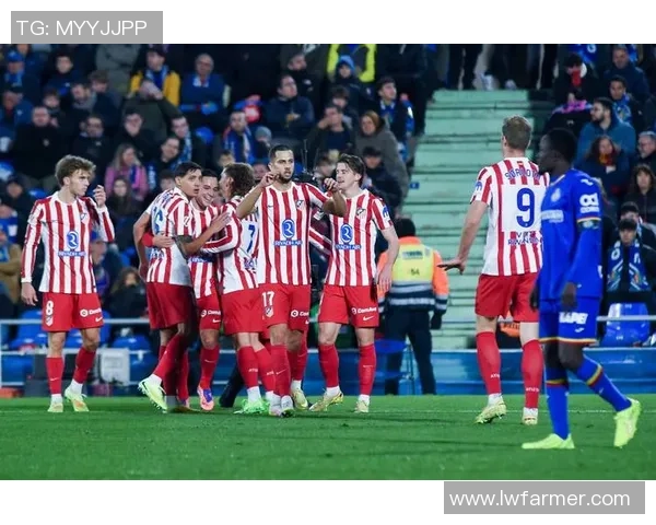 足球球星身材比例分析：如何影响球场表现与竞技水平